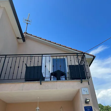 Kuca Za Odmor Viktoria Villa